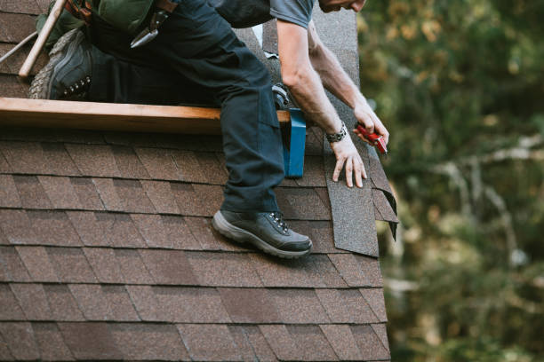 Best Shingle Roofing Installation  in Juneau, WI